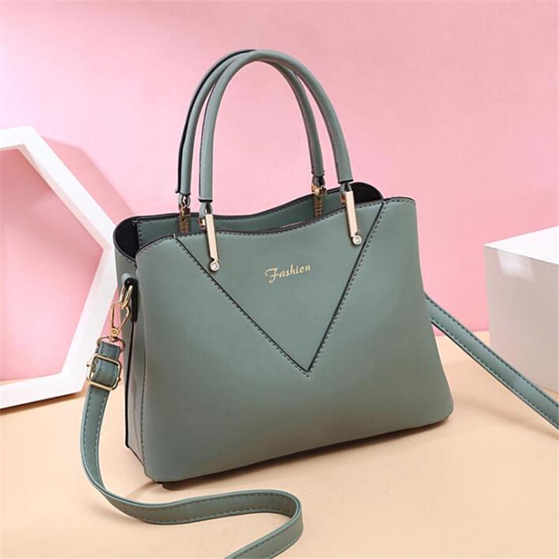 Women's diagonal handbag