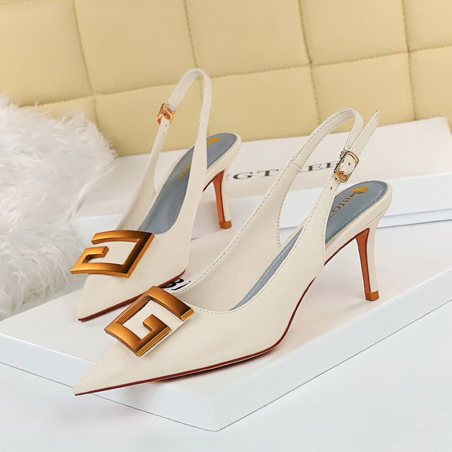 RUMI MIDDLE LOW HEELS