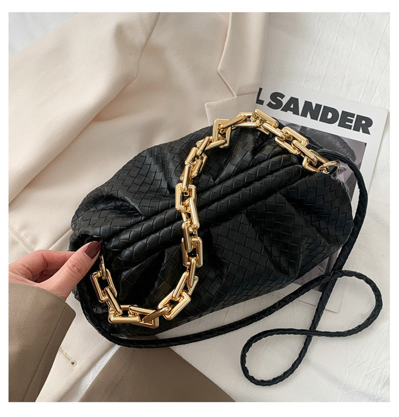 Temperament Chain Handbag Wild Woven Cloud Bag