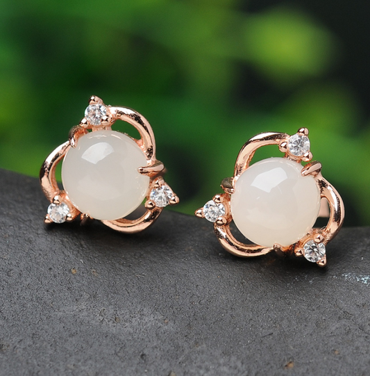 Ice Transparent Chalcedony Earrings Flower-Shaped Earrings Vintage Jade Three-Petal Flower Earrings