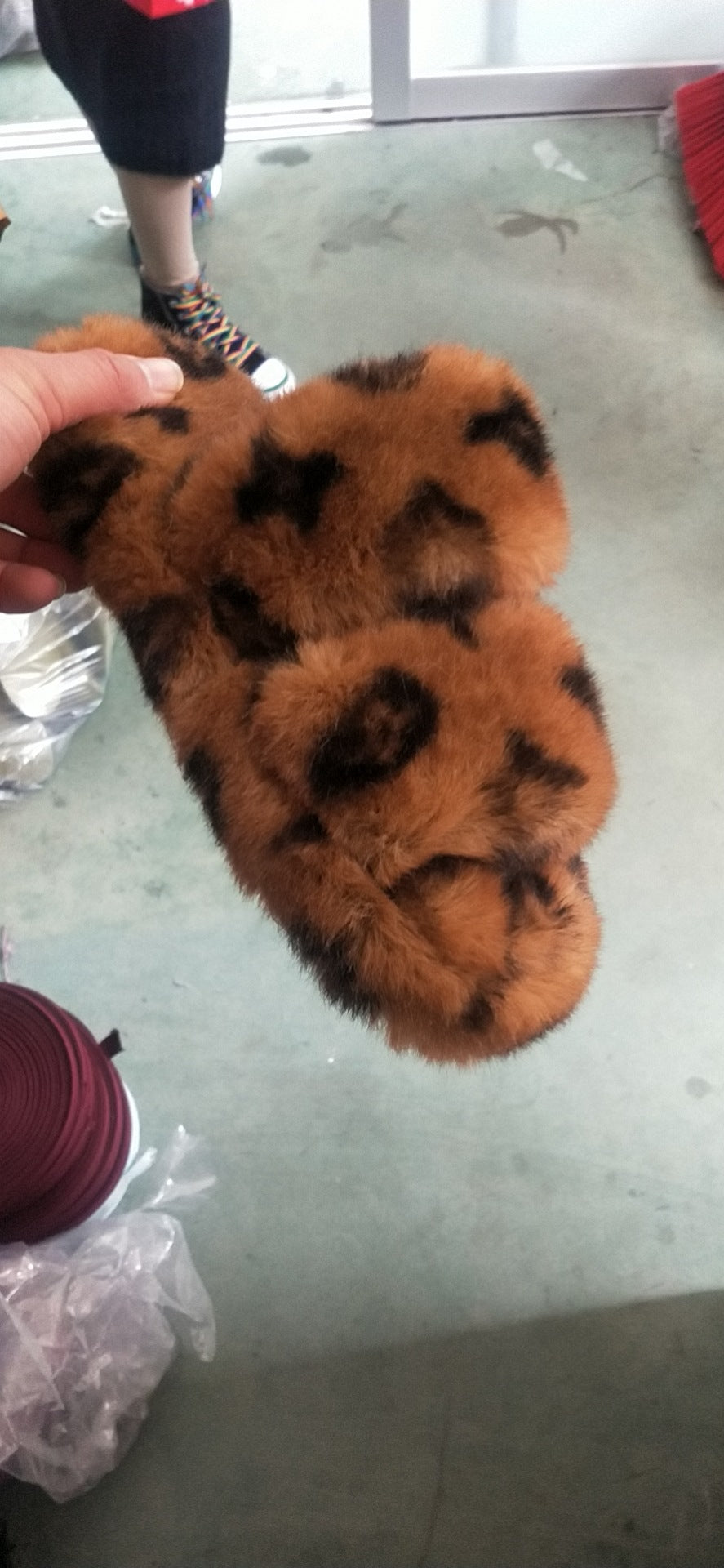 European And American Fashion Open-Toed Flat Fur Slippers Women