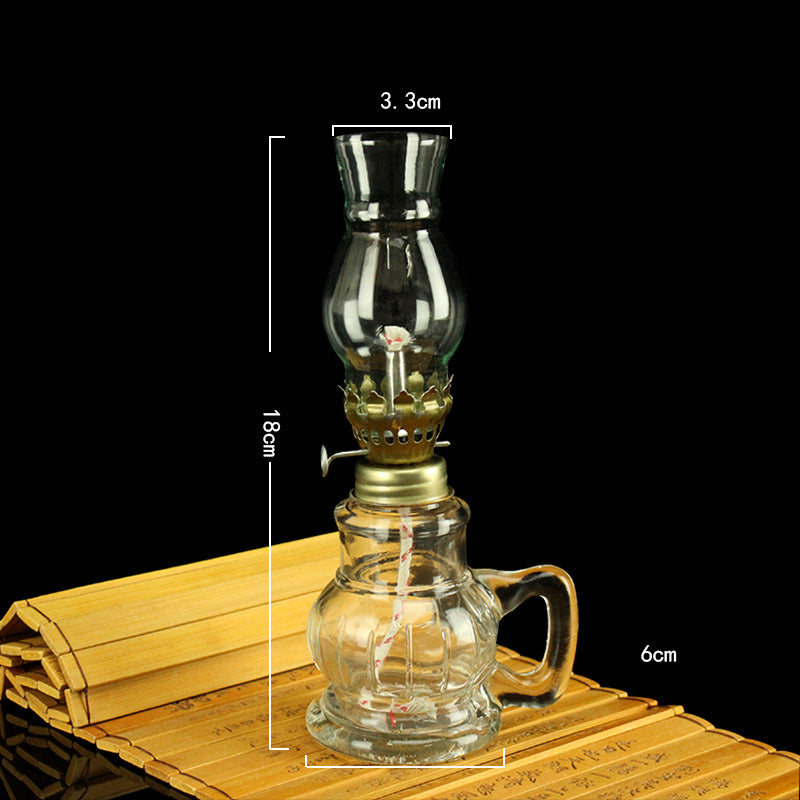 Glass kerosene oil lamp, retro hurricane lamp, indoor oil lamps with wick for home power failure emergency light (18cm)