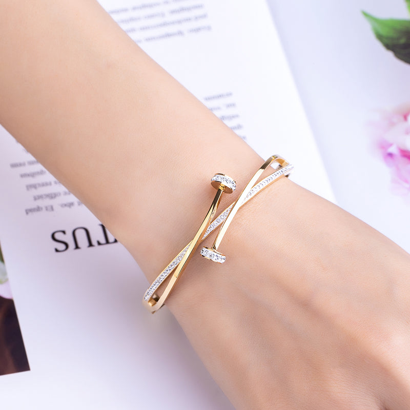 Cross Pattern Nail Bracelet Simple Sticky Brick