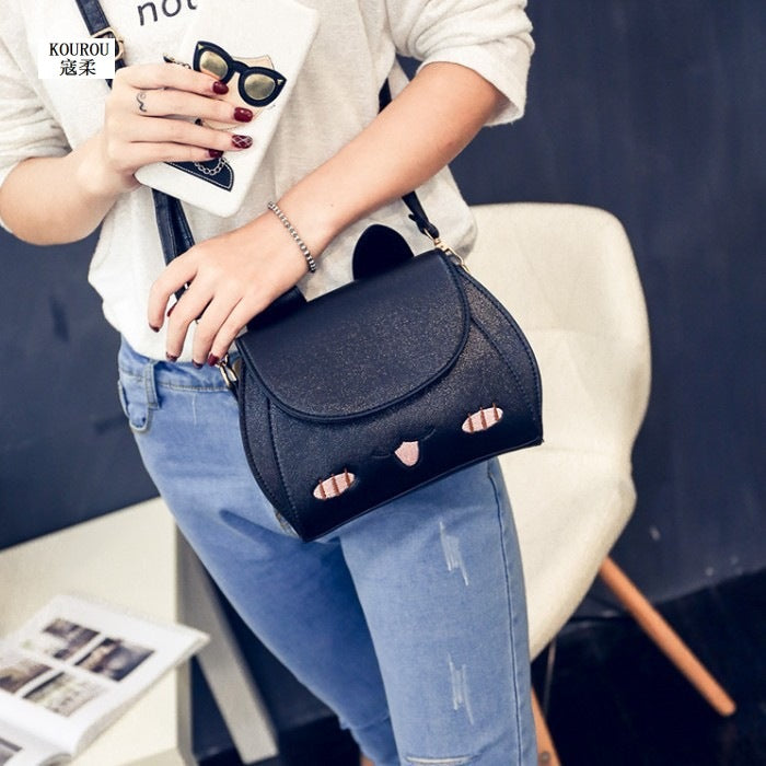 Cartoon cute shoulder bag