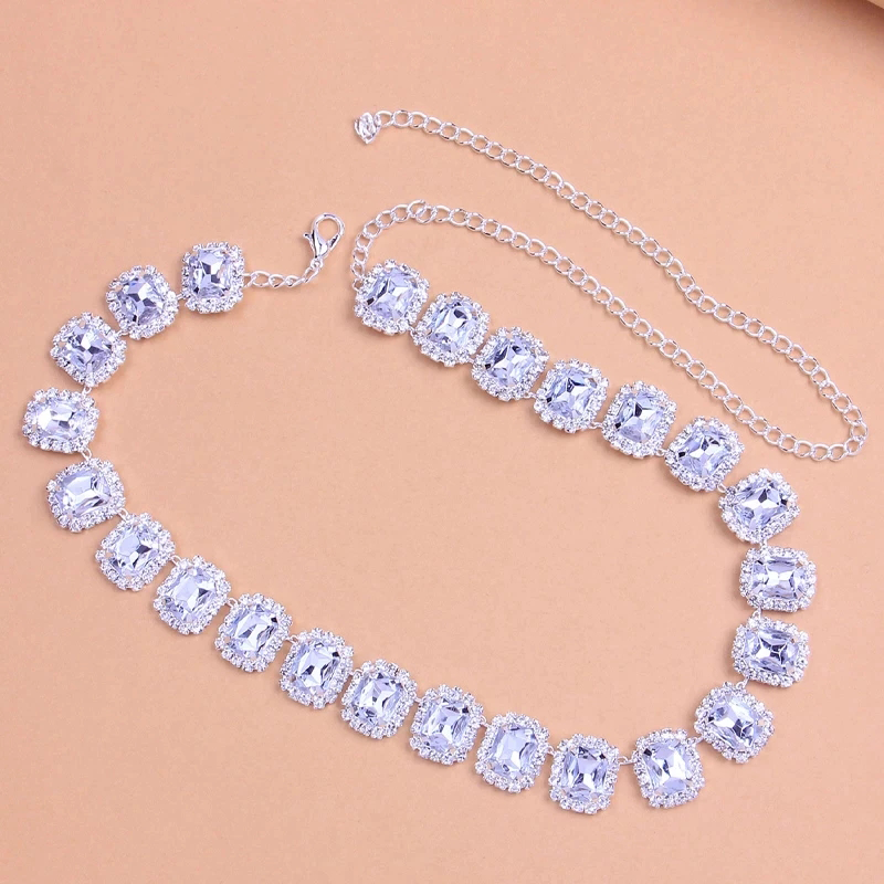 Fashion Retro Simple Rhinestone Women's Short Necklace