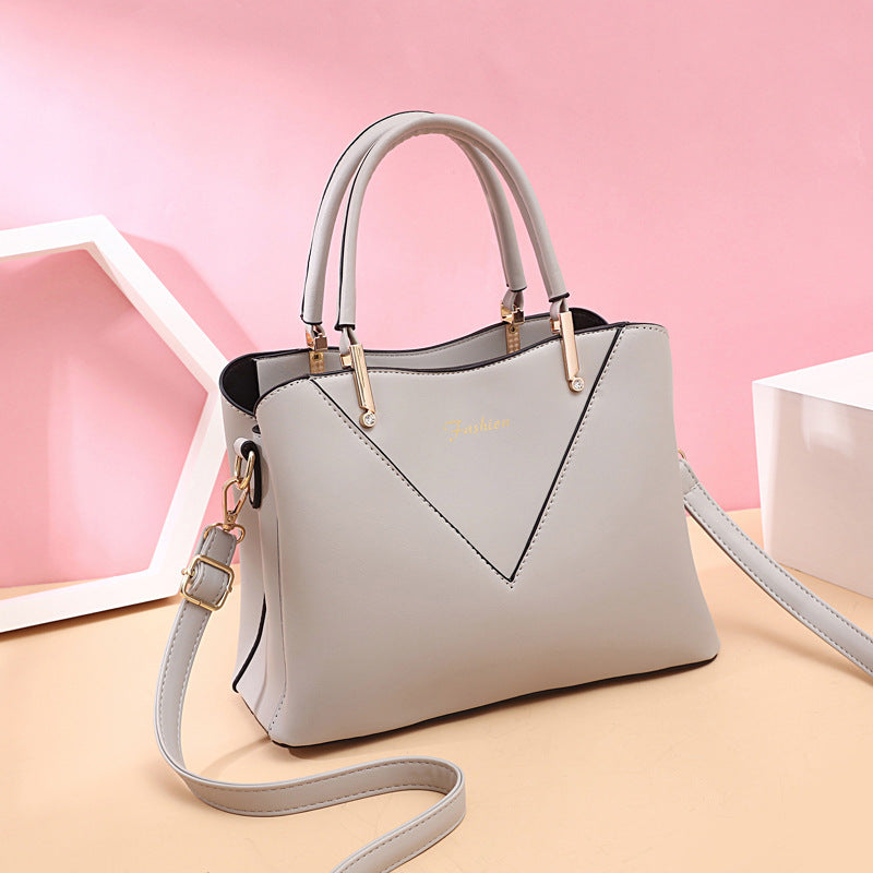 Women's diagonal handbag