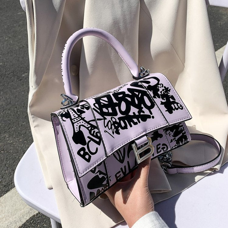 Personalized Simple Trend Graffiti One-shoulder Handbag