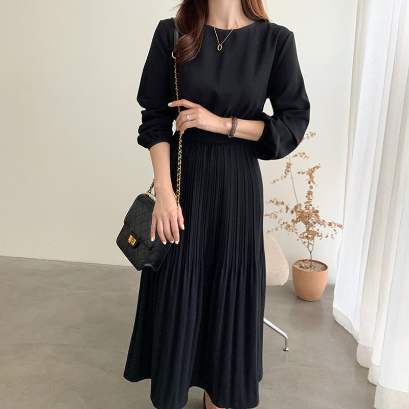 Women's Over Knee Long Sleeve Pleated Dress